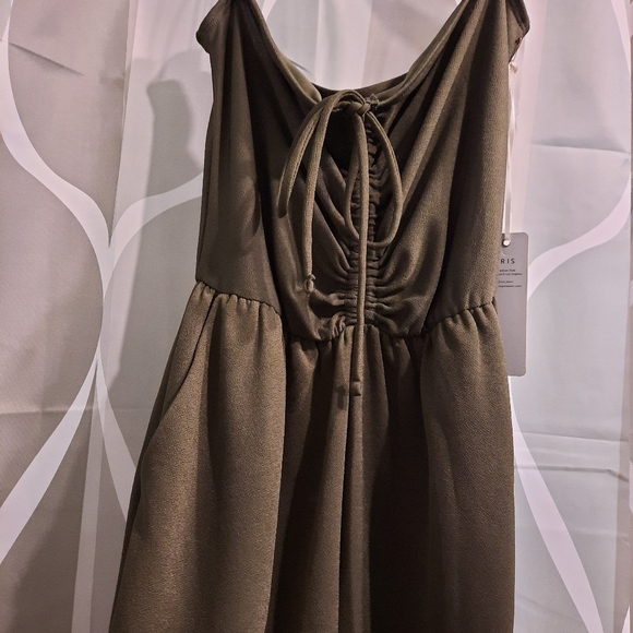 Jumpsuit - Picture 4 of 4